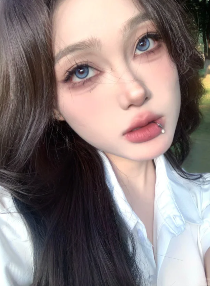 Lolilook 零度可乐 月抛