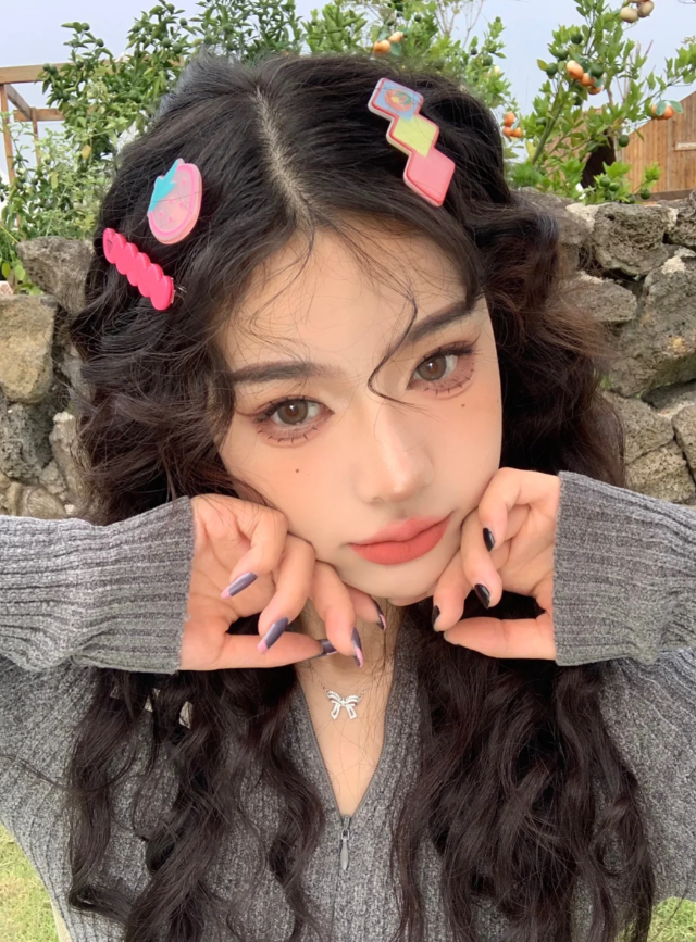 Con4U 魔女啾啾 日抛